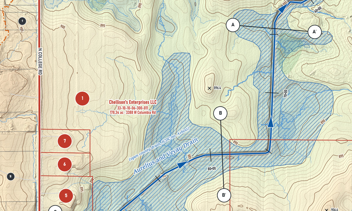 Close-up of contours, drainage and parcel detail